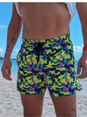 Vilebrequin Moorise Neon Camo Swim Shorts Beach Vacation. Size XL.
